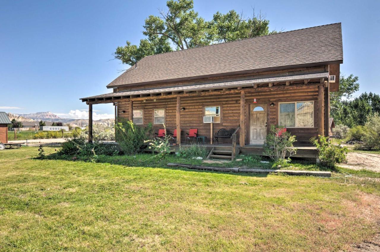 Cozy Henrieville Cabin 18 Mi To Bryce Canyon Np! Exterior foto